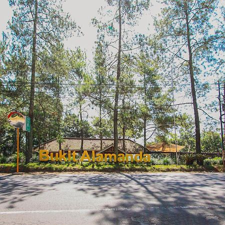Bukit Alamanda Resort Garut Eksteriør billede