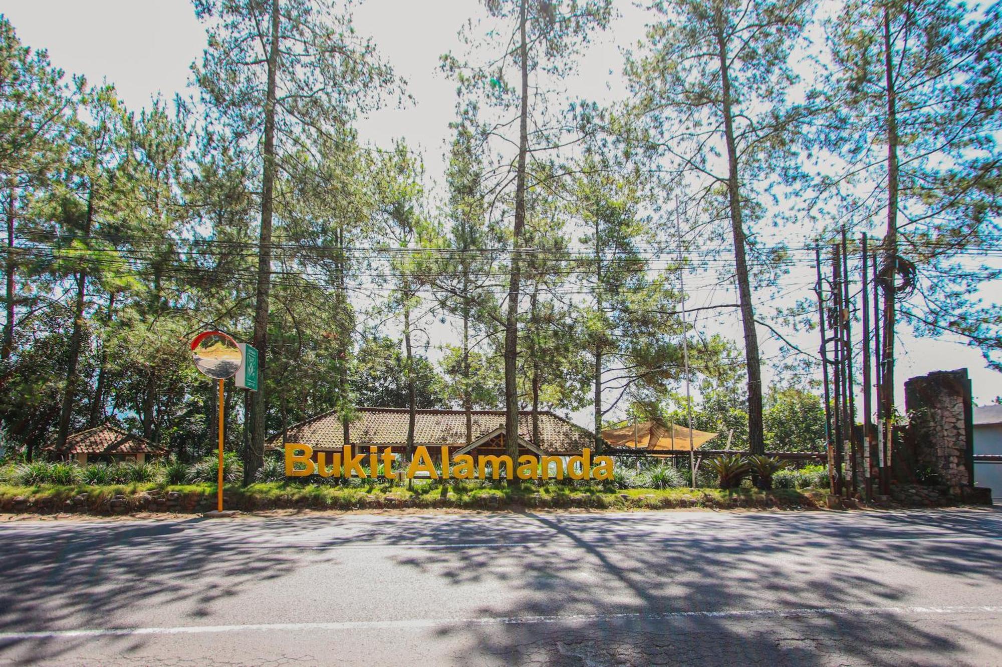 Bukit Alamanda Resort Garut Eksteriør billede